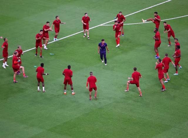 1669929045833070397.jpg 1446069526.jpg