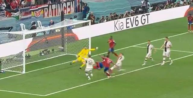 1669926164926007106.jpg 68578576.jpg