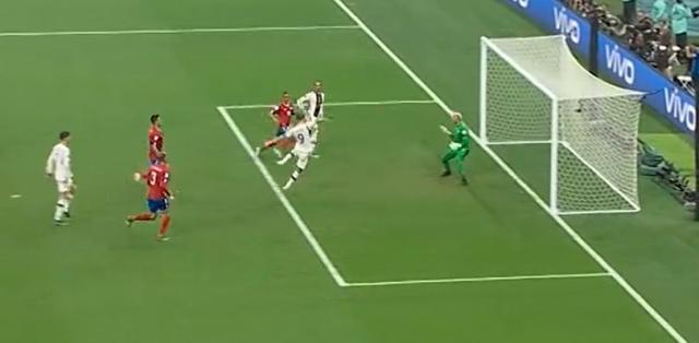 1669928031297052031.jpg 675467546754.jpg