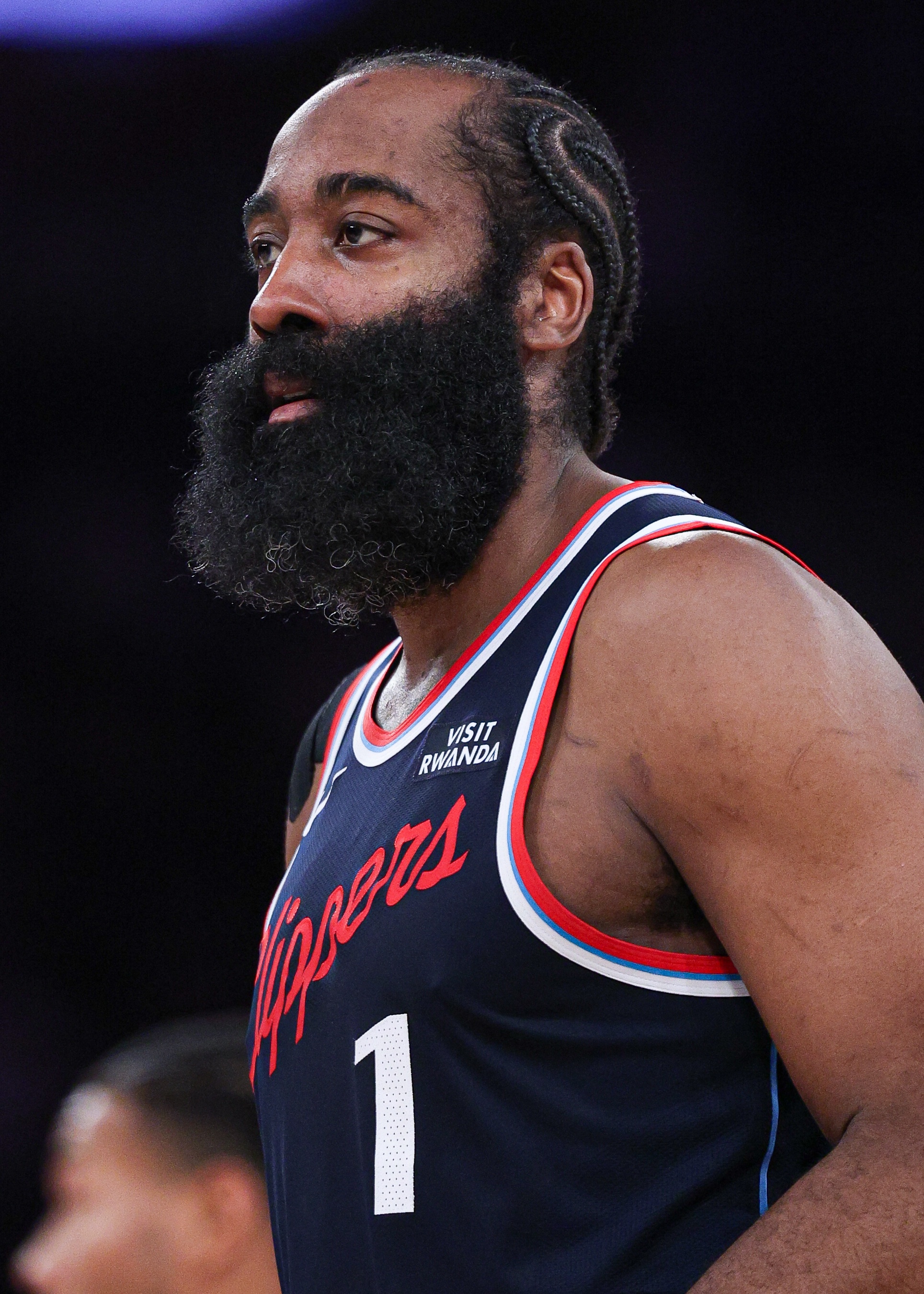 伤病还是有影响？哈登复出手感平平17中6！得到23分9助3失误！