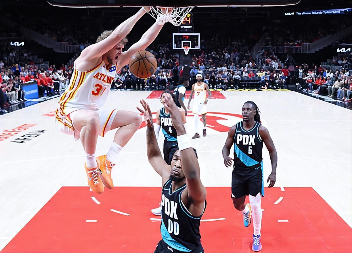 开云体育APP下载-加盟老鹰后的表现依然出色，前火箭内线的个人能力真是被低估了？